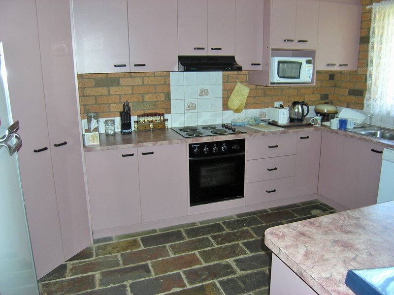 2 Lumley Drive, Bright VIC 3741