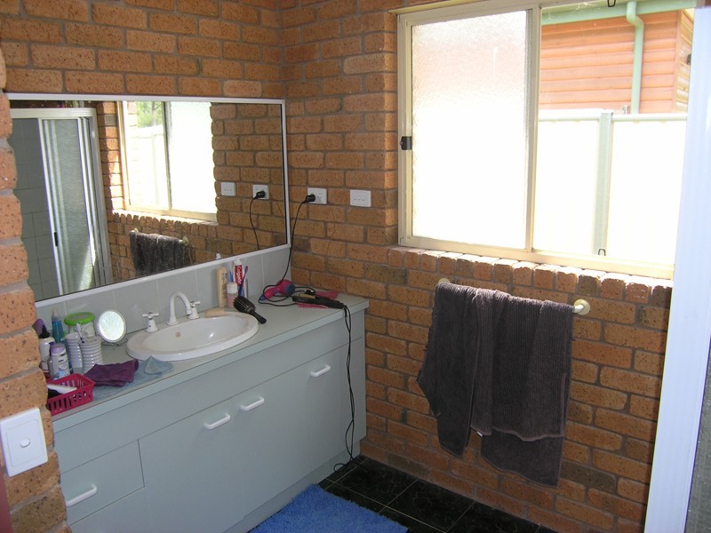 2 Lumley Drive, Bright VIC 3741