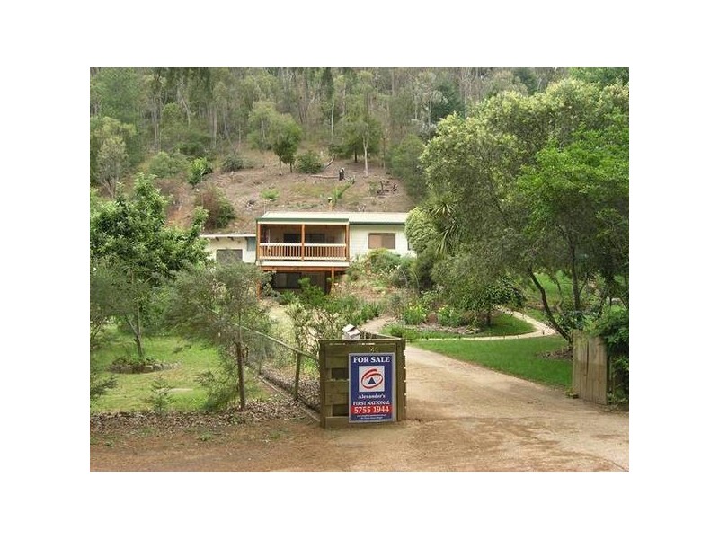 146 Delany Ave, Bright VIC 3741