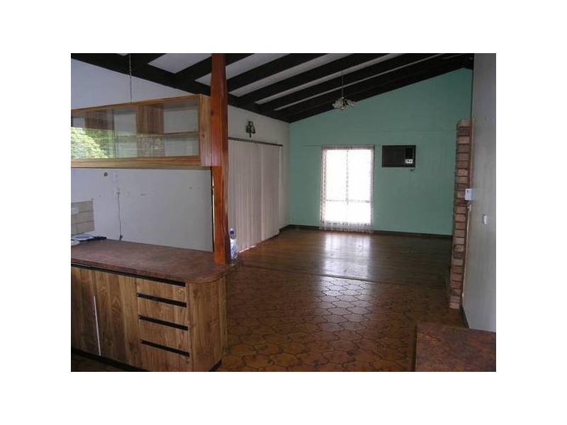 146 Delany Ave, Bright VIC 3741