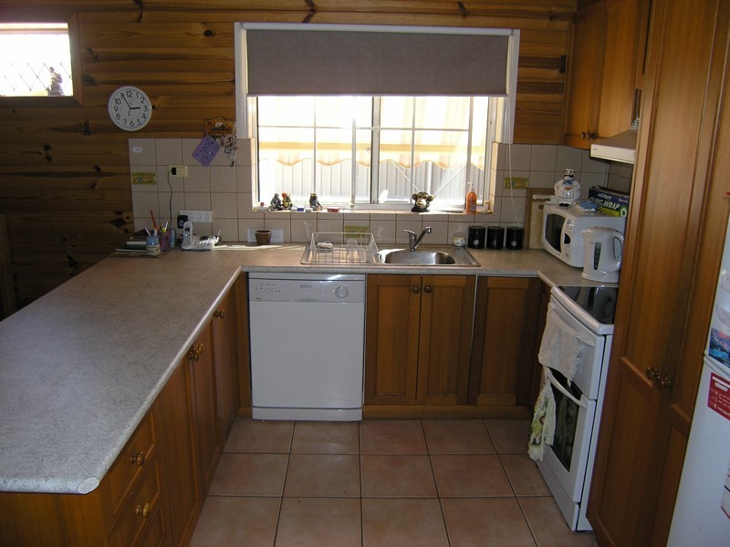 1A Butler Crt, Bright VIC 3741