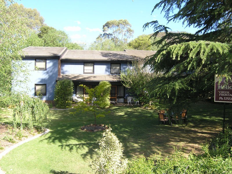 40-42 Bakers Gully, Bright VIC 3741