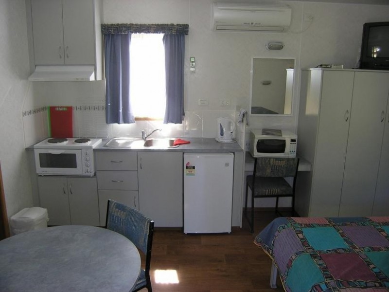 Lot B School Rd, Wandiligong VIC 3744