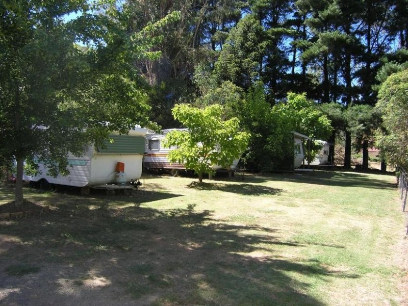 Lot B School Rd, Wandiligong VIC 3744