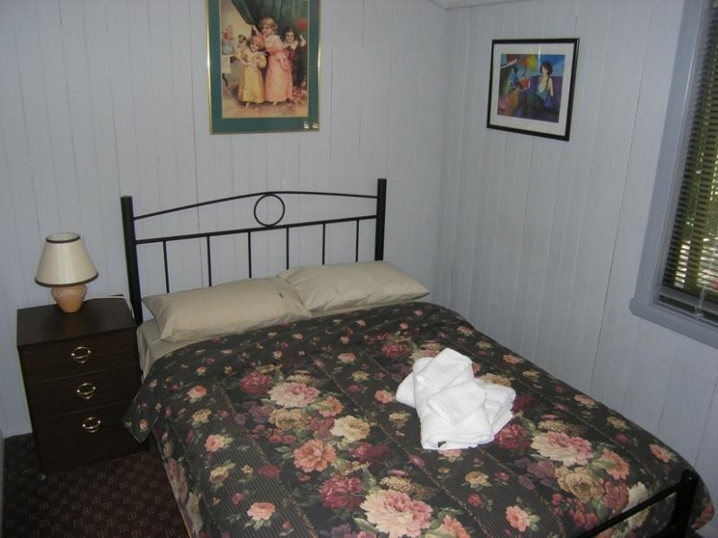 Lot B School Rd, Wandiligong VIC 3744