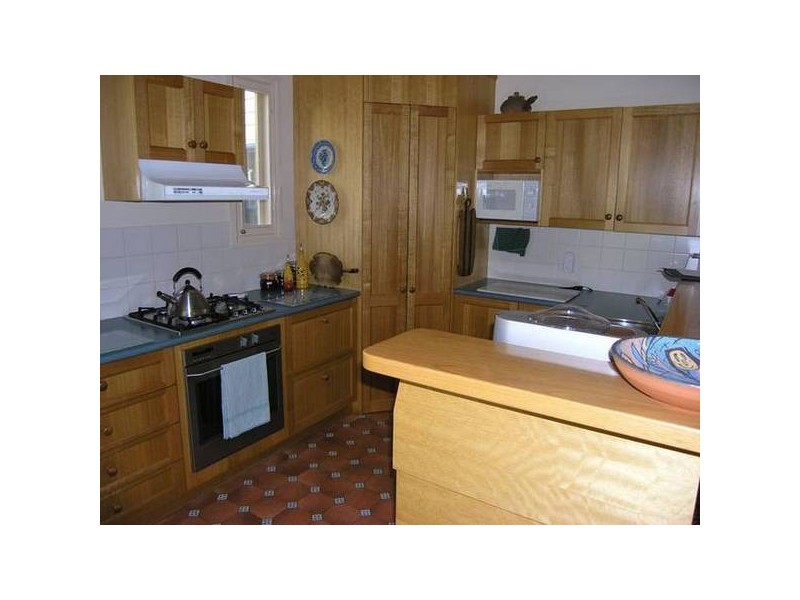 15 Cobden St, Bright VIC 3741