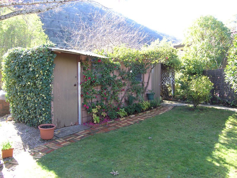 7 Spion Kopje Rd, Bright VIC 3741