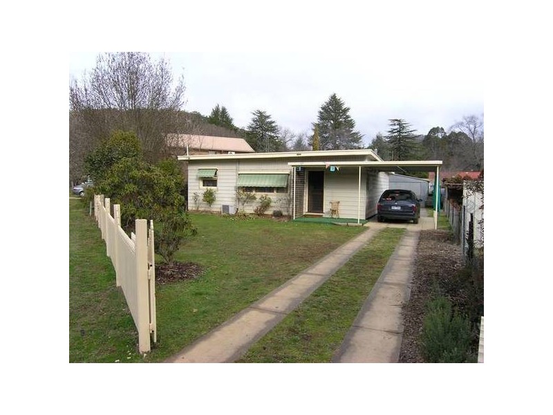 Mountbatten Avenue, Bright VIC 3741