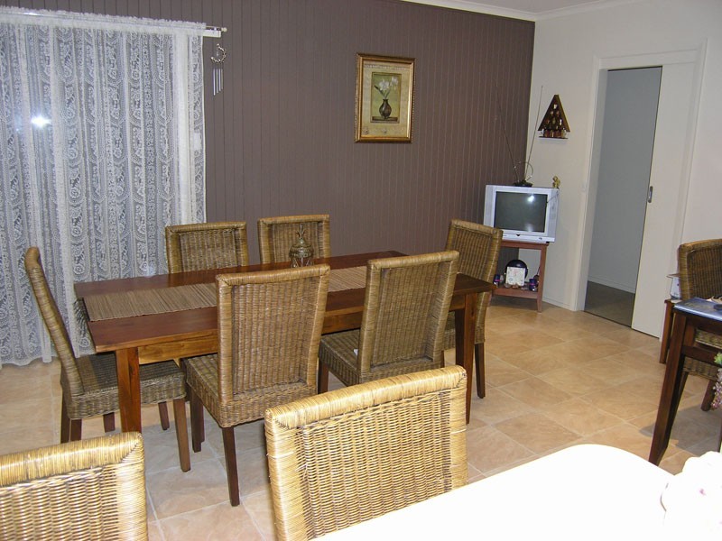 3 Claret Court, Bright VIC 3741