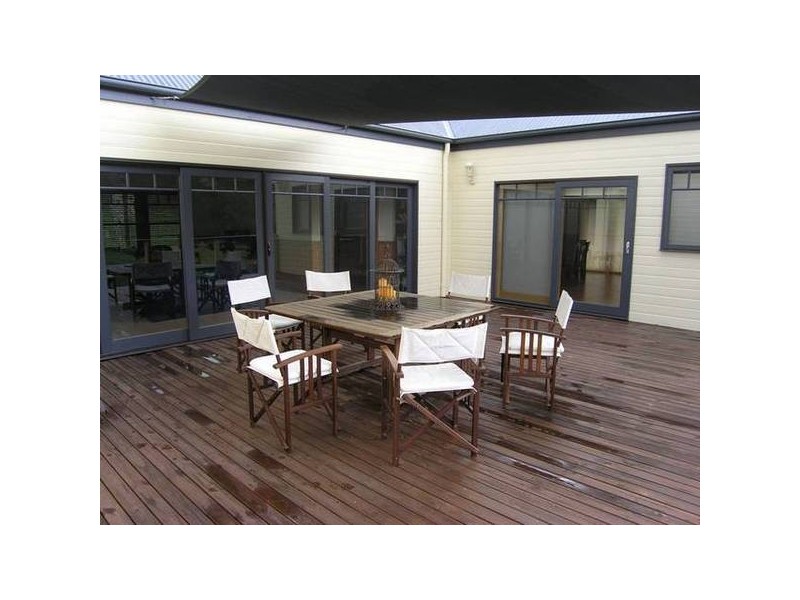7 Blackwood Bowl, Bright VIC 3741
