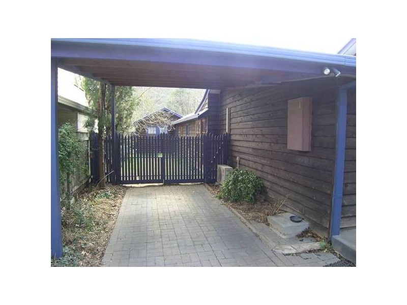 5 Brooks Street, Bright VIC 3741