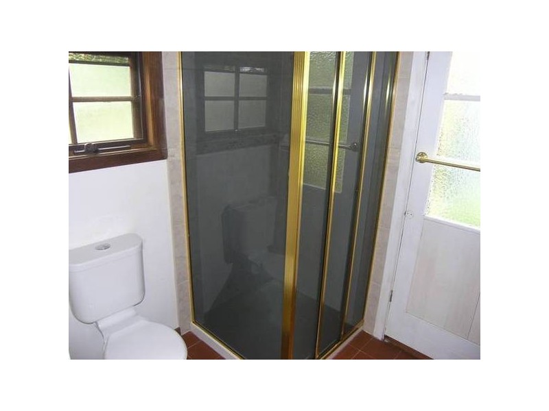 5 Brooks Street, Bright VIC 3741