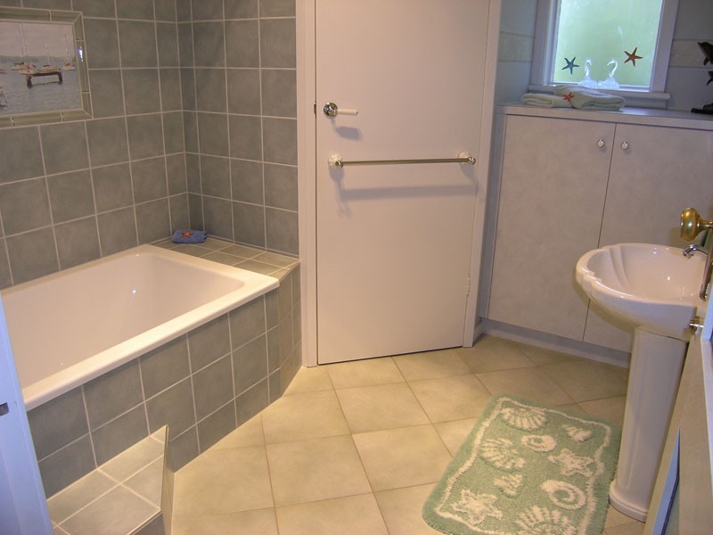 1B Barberry Court, Bright VIC 3741