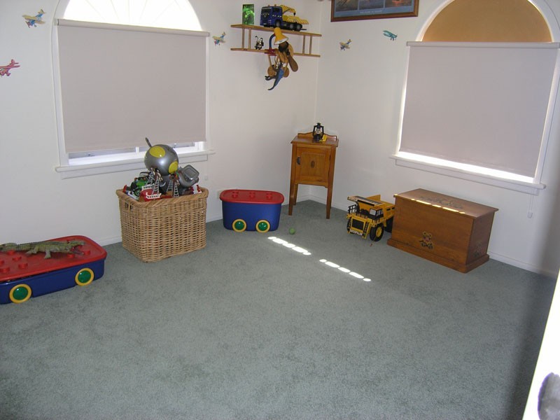 1B Barberry Court, Bright VIC 3741