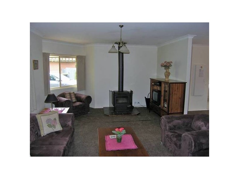 4/40-42 Gavan St, Bright VIC 3741