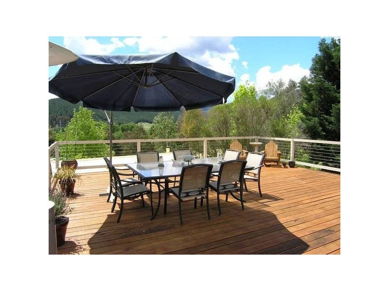 5 Cindy Court, Bright VIC 3741