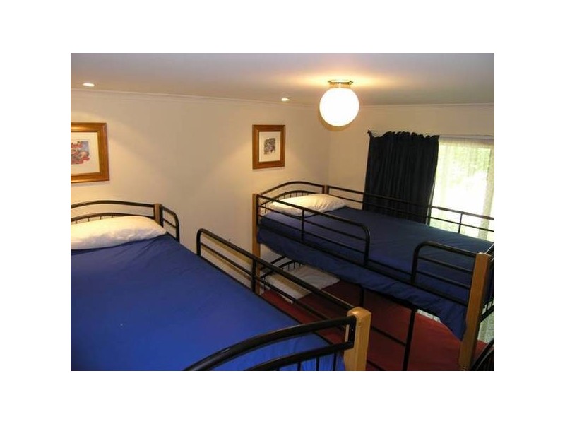 1/57 Delany Avenue, Bright VIC 3741