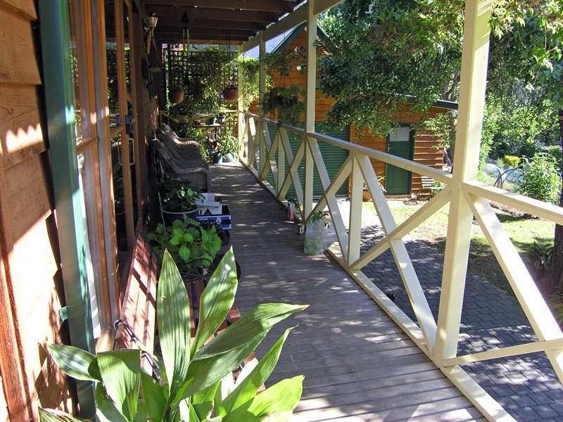 3 Smithy Lane, Wandiligong VIC 3744