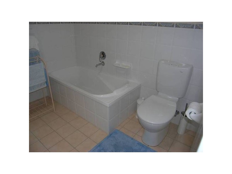 6 Clarkes Lane, Wandiligong VIC 3744