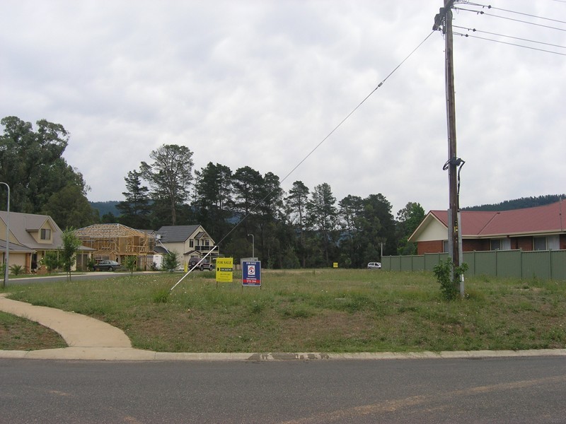 7 Hawthorn Lane, Bright VIC 3741