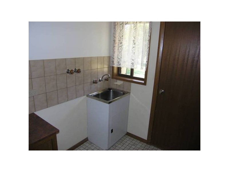 7275 Great Alpine Rd, Bright VIC 3741