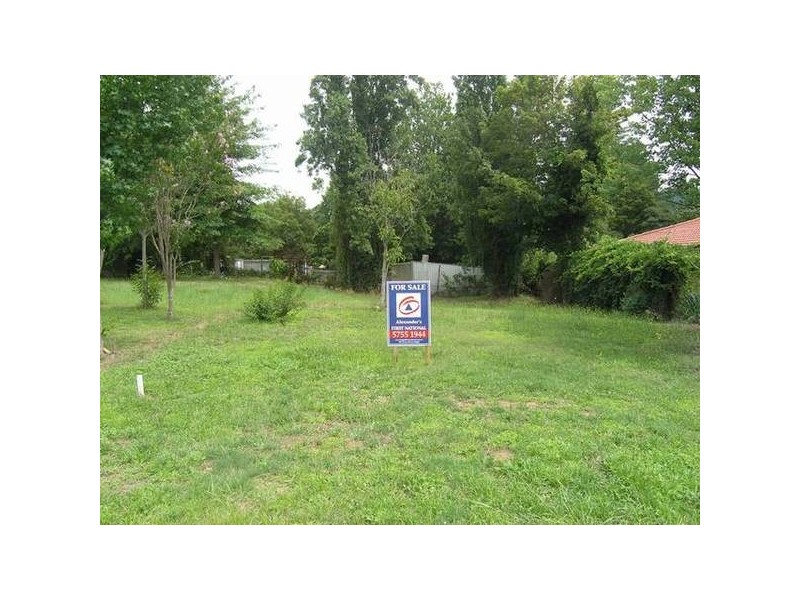 4 Elm Court, Bright VIC 3741