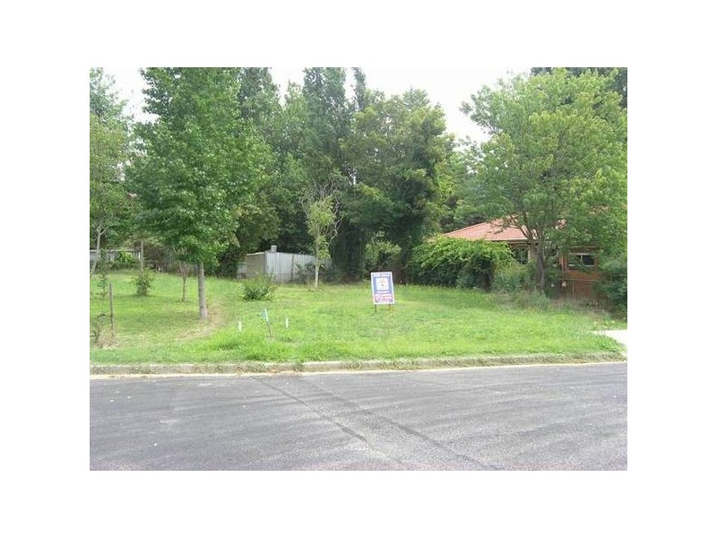 4 Elm Court, Bright VIC 3741