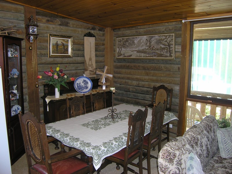 14 Long Tunnel Track, Wandiligong VIC 3744