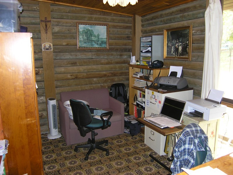 14 Long Tunnel Track, Wandiligong VIC 3744