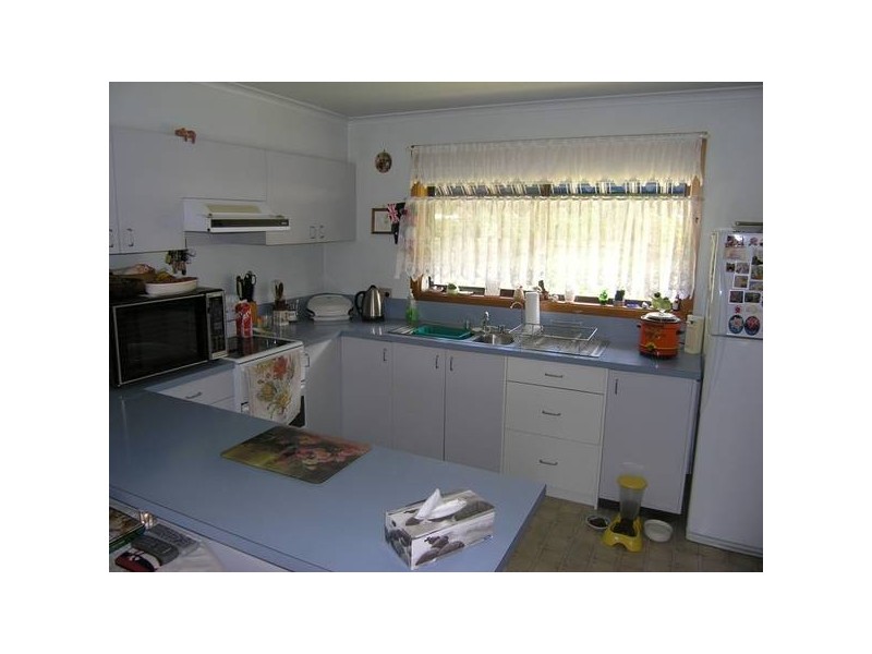 9/56 Mountbatten
Ave, Bright VIC 3741