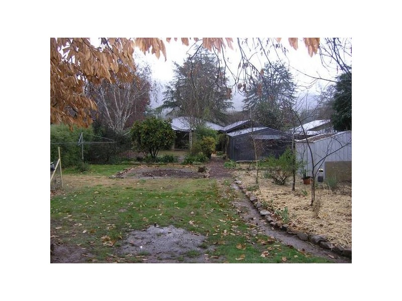 108 Delany Ave, Bright VIC 3741