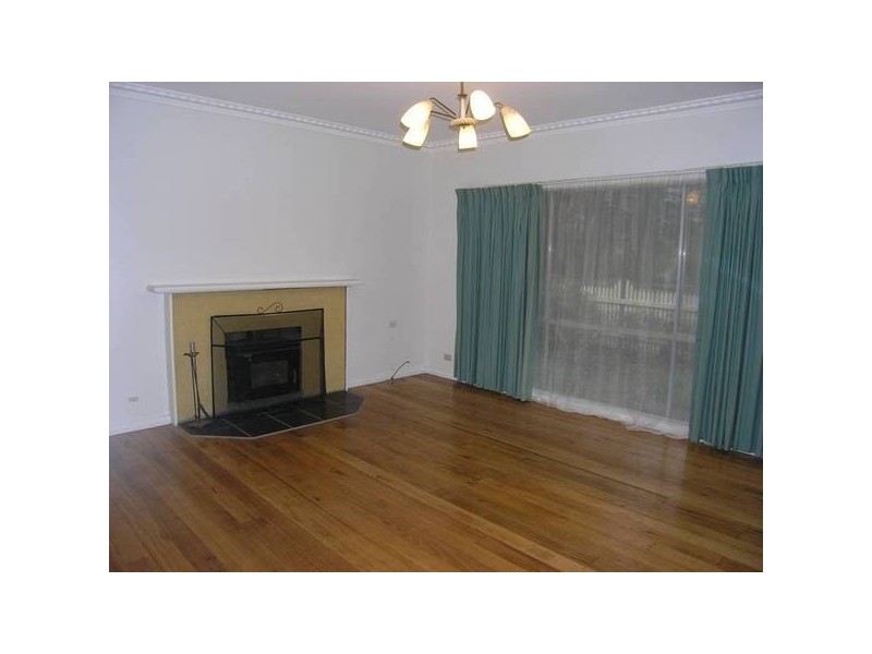 108 Delany Ave, Bright VIC 3741