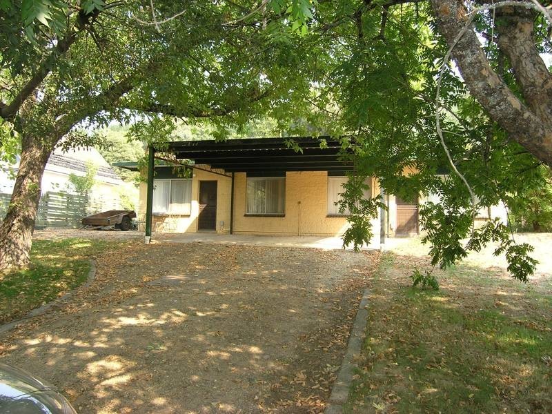 4/15 Bakers Gully Rd, Bright VIC 3741