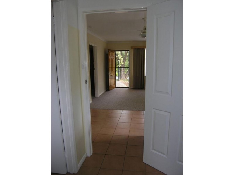 4/15 Bakers Gully Rd, Bright VIC 3741