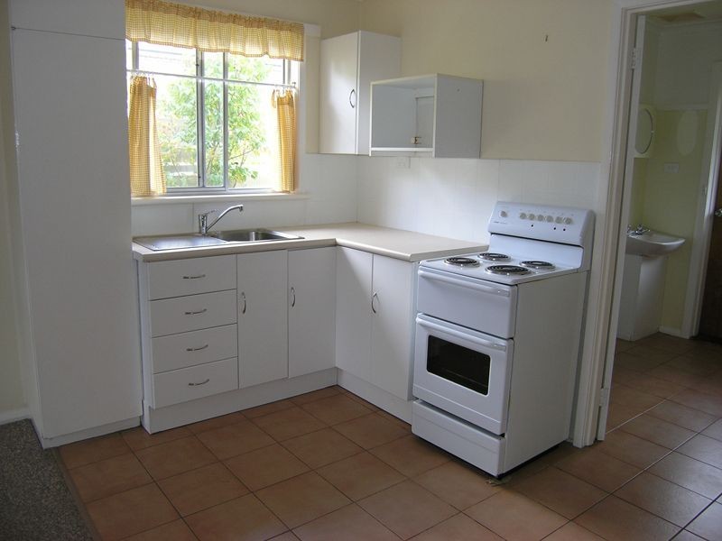 4/15 Bakers Gully Rd, Bright VIC 3741