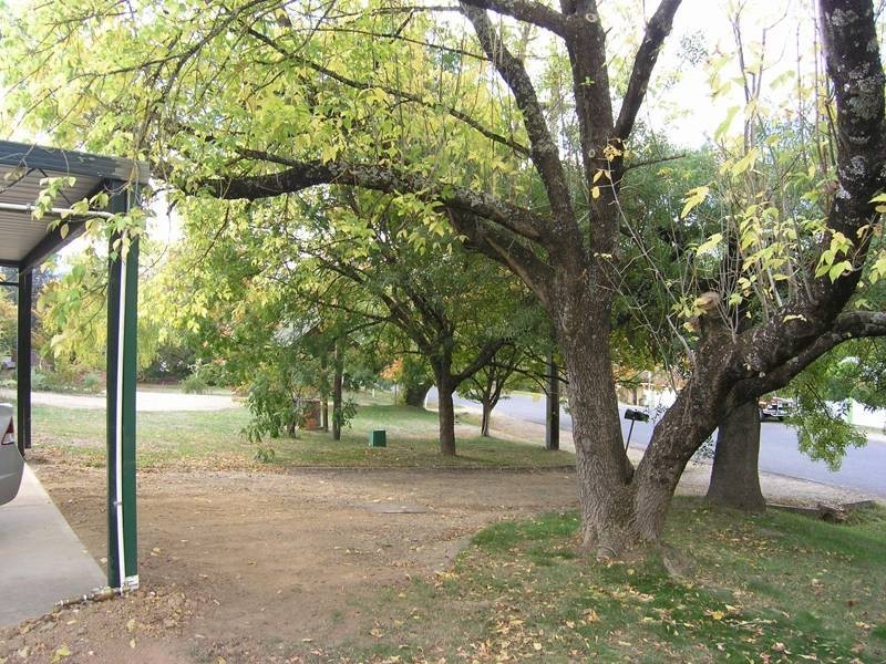 4/15 Bakers Gully Rd, Bright VIC 3741