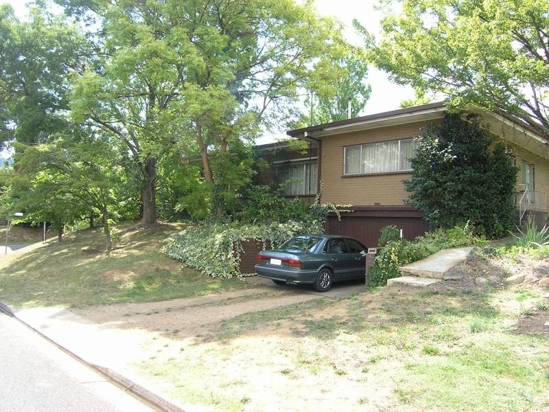 1/17 Mountbatten Ave, Bright VIC 3741