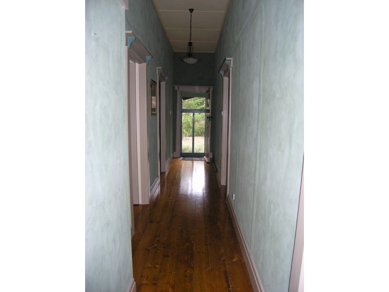 6 Star Rd, Bright VIC 3741