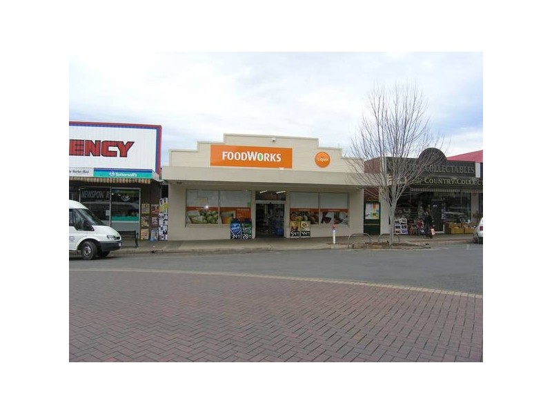 26 Ireland Street, Bright VIC 3741