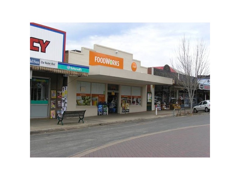 26 Ireland Street, Bright VIC 3741