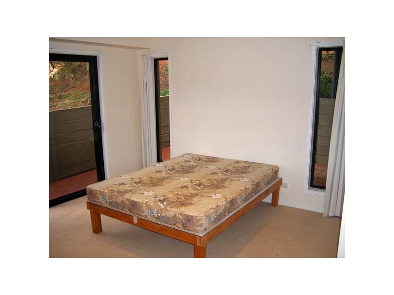 9 Kilfinan Crescent, Bright VIC 3741