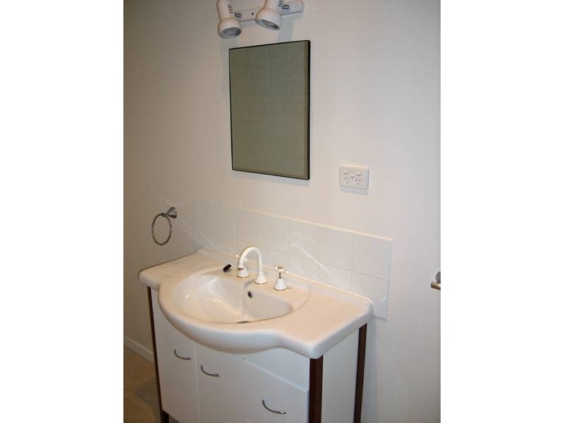 9 Kilfinan Crescent, Bright VIC 3741