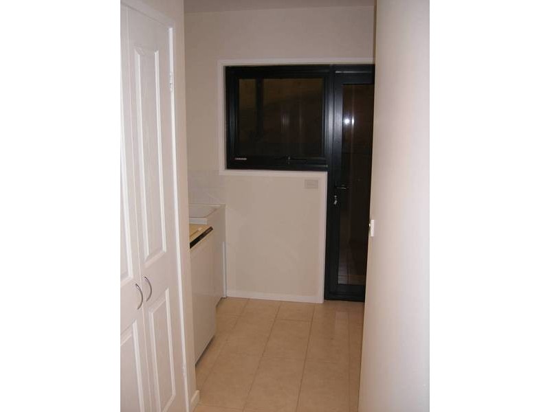 9 Kilfinan Crescent, Bright VIC 3741