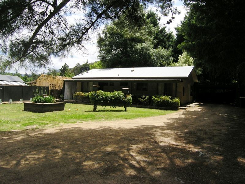 943 Great Alpine Rd, Freeburgh VIC 3741