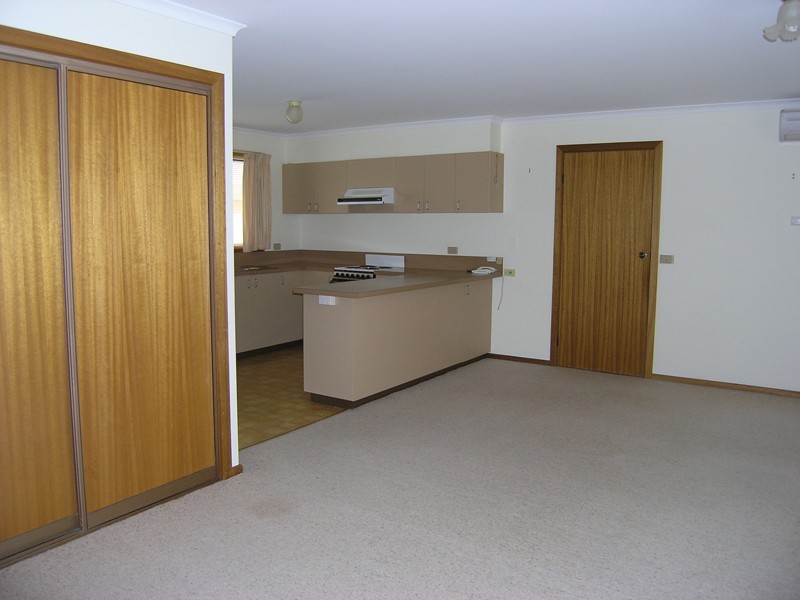 6/56 Mountbatten Ave, Bright VIC 3741