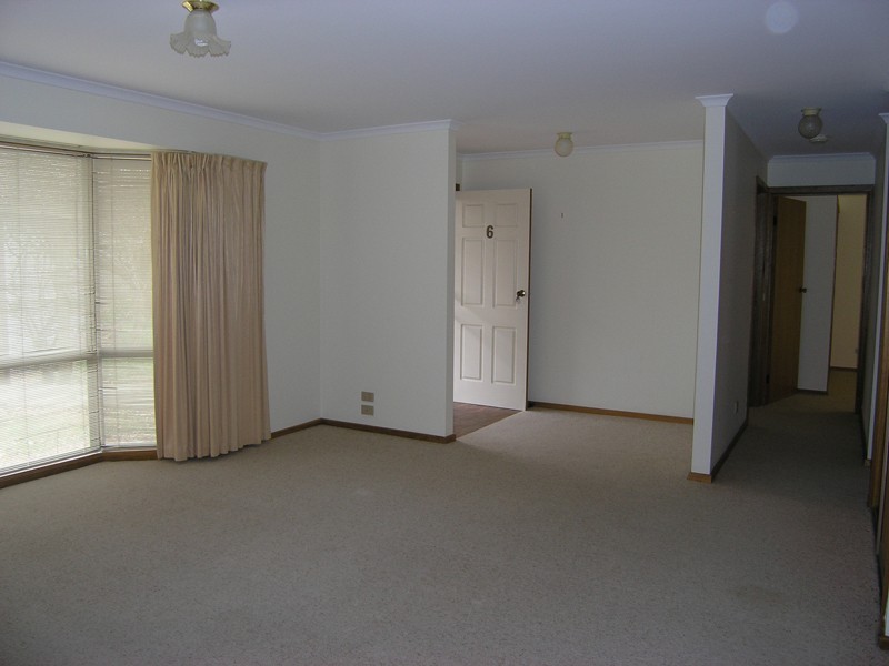 6/56 Mountbatten Ave, Bright VIC 3741