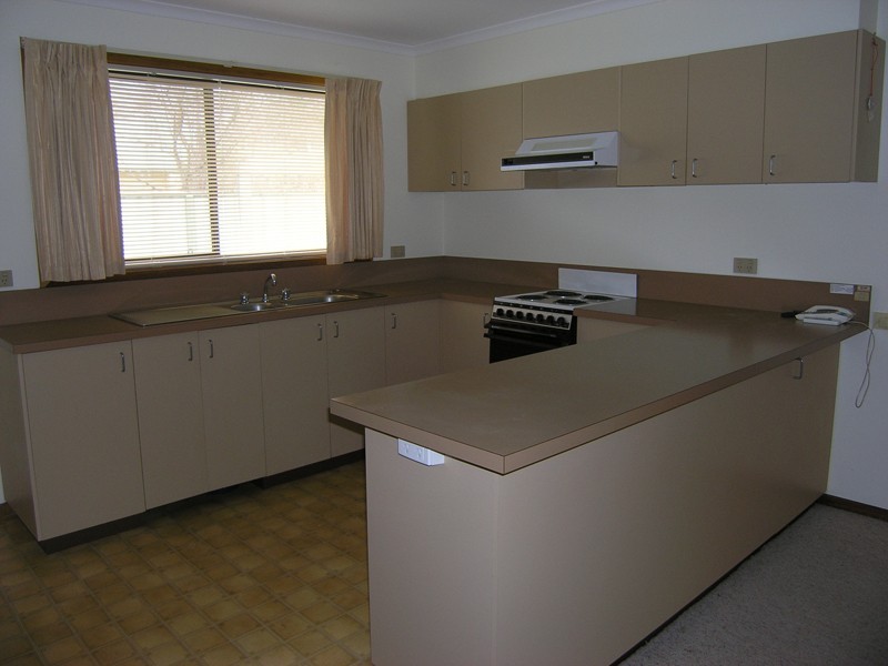 6/56 Mountbatten Ave, Bright VIC 3741