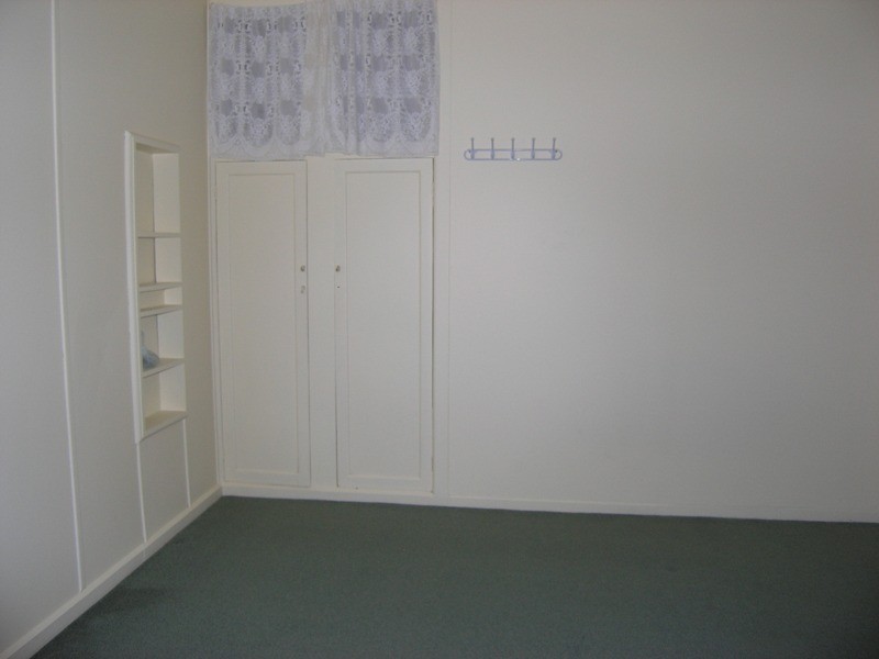 2/14 Wood St, Bright VIC 3741