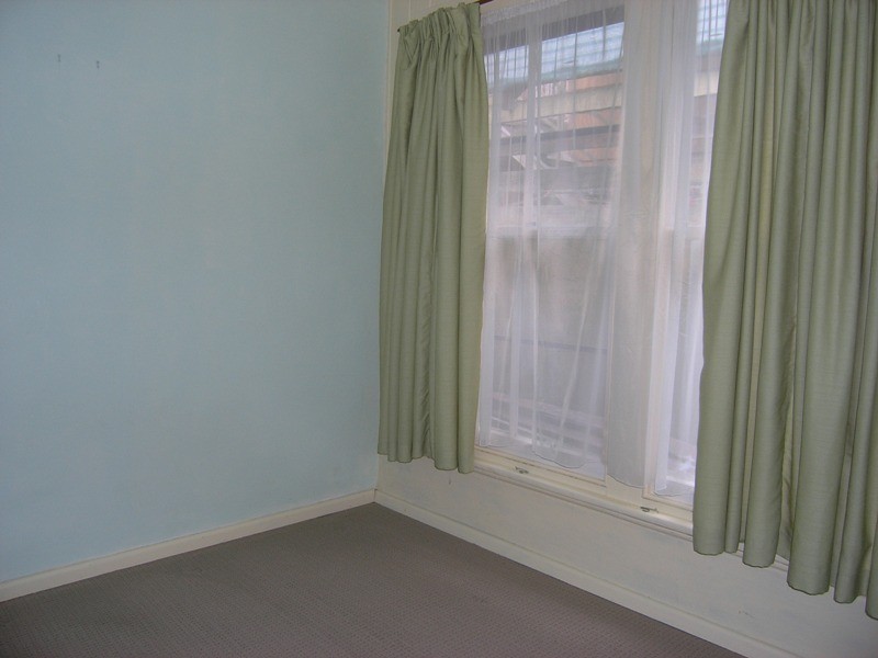 2/14 Wood St, Bright VIC 3741