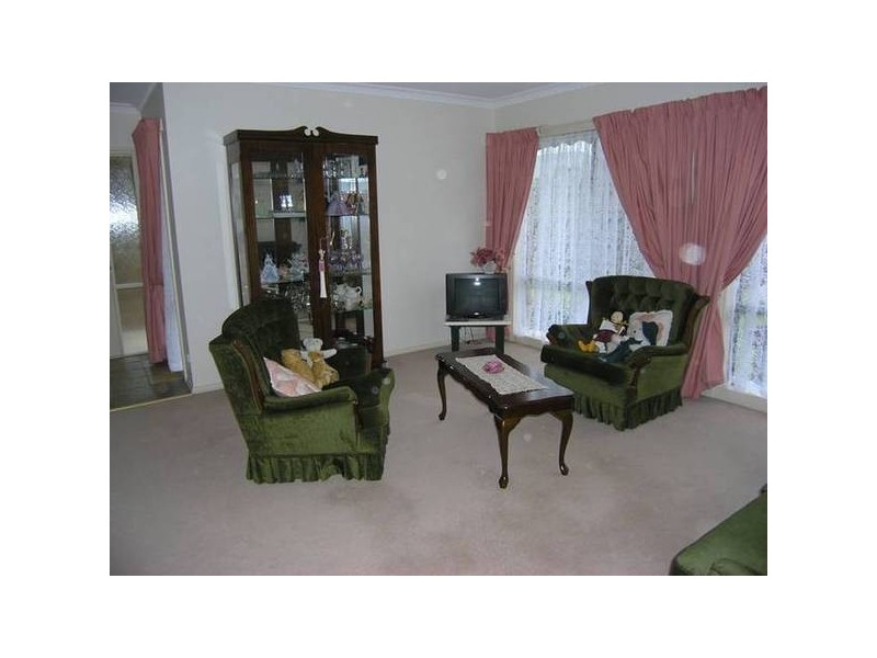 2 Colonial Court, Bright VIC 3741